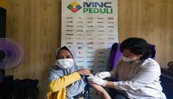 MNC Peduli Kembali Dukung Desa Cipanas Gelar Vaksinasi, Antusiasme Warga Luar Biasa<