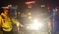 Rombongan Warga Brebes Tabrakan di Tol Cipali Subang, 1 Tewas 9 Luka-Luka<