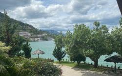 5 Tempat Menginap di Sumatera Utara dengan Pemandangan Danau Toba