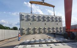 Canggih, Ini Penampakan Bantalan Rel Kereta Cepat Jakarta Bandung<