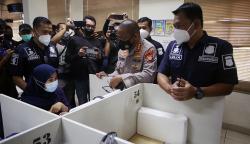 Pemilik Pinjol di Cengkareng Diduga WNA, Polisi Temukan Bukti Percakapan Bahasa Asing