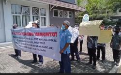  Karyawan dan Pensiunan Demo Tuntut Dirut PDAM Kabupaten Semarang Mundur, Ada Apa?