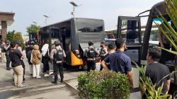 Polda Jabar Tetapkan 1 Debt Collector Pinjol Ilegal Tersangka, 79 Pegawai Dipulangkan<