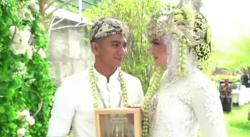 Sempat Salah Lafalkan Ijab Kabul, Ridho DA dan Syifa Sah Jadi Pasangan Suami Istri 