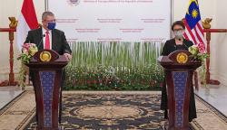 Pertemuan Menlu Indonesia-Malaysia Sepakat Buka Koridor Perjalanan Kedua Negara