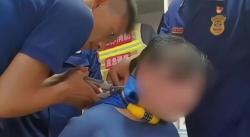 Viral, Bocah 4 Tahun Ikat Leher Ibunya dengan Gembok Tak Bisa Dilepas Polisi Turun Tangan