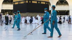 Masjid di Indonesia Belum Bisa Rapatkan Shaf Shalat, Capaian Vaksinasi Masih Rendah