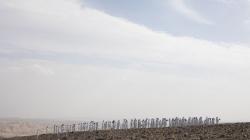 Ratusan Laki-Laki dan Perempuan Telanjang di Gurun Israel, Ada Apa?