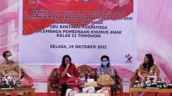 Menteri PPPA Kunjungi LPKA Kelas II Tomohon, Saksikan Pembuatan Minyak Goreng