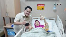Langsung Jenguk Usai Kunker di Palembang, Erick Thohir Doakan Dorce Sehat Kembali<