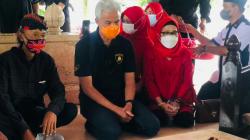 Ganjar dan Risma Tiba-Tiba Bertemu di Makam Bung Karno, Sinyal Capres-Cawapres?