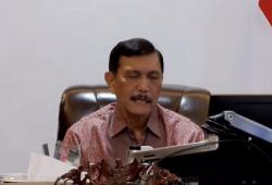 Tes PCR untuk Penumpang Pesawat Tuai Kritikan, Menko Luhut: Menyeimbangkan Relaksasi Sektor Pariwisata<