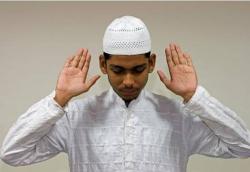 Takbiratul Ihram Beserta Doa Iftitah Lengkap Bacaan Arab, Latin dan Artinya
