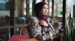 Chord Gitar dan Lirik lagu Seharusnya Aku by Elsa Pitaloka