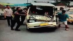  Sopir Mabuk Kendarai Angdes Ugal-ugalan di Tasikmalaya, Babak Belur Diamuk Massa