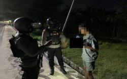 Asyik Mabuk Obat Batuk, Remaja di Sumbawa Ditangkap Polisi<