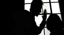 Kasus KDRT Istri Omeli Suami Pemabuk di Karawang, Aspidum Kejati Jabar Dinonaktifkan<