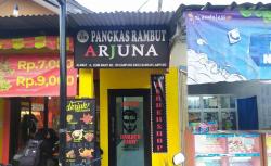 5 Tempat Barber Terdekat di Kampung Baru Kedaton, Cukur Murah Style Kekinian