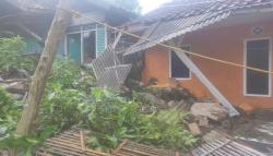    Wagub Jabar Minta Bupati dan Wali Kota Siapkan Anggaran Bencana<