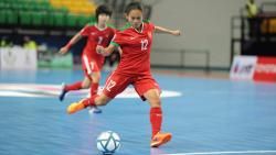 5 Perbedaan Futsal dan Sepak Bola, Pemula Wajib Tahu!
