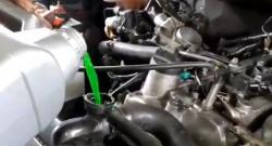 Cara Mengganti Air Radiator Mobil di Rumah, Jangan Asal Isi Perhatikan 7 Langkah Ini 