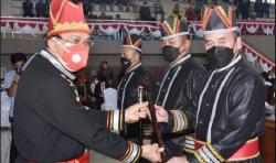 Pangdam XIII Merdeka Mayjen TNI Wanti WF Mamahit Diberi Gelar Adat Tonaas Minahasa