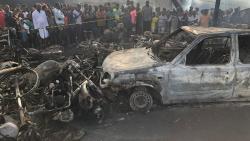 Truk Tangki BBM Meledak Dahsyat di Tengah Jalan, 99 Orang Tewas