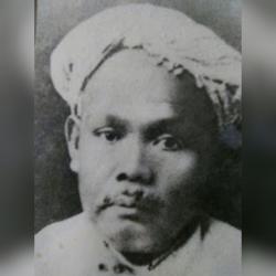 Karomah Kiai Abbas Buntet Komandan Perang 10 November, Sorban dan Tasbih Rontokkan Pesawat