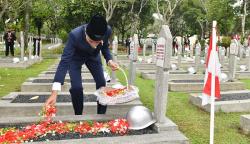 Hari Pahlawan, Presiden Jokowi Tabur Bunga Makam Adam Malik hingga Taufik Kiemas