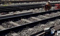   Demi Uang Asuransi Rp45,7 Miliar Pria Ini Relakan Kakinya Dilindas Kereta