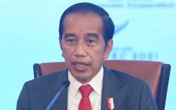 Jokowi: Waspadai Risiko Perlambatan Ekonomi di China dan Tapering Off The Fed