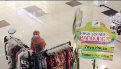    Luar Biasa, Nilai Transaksi UMKM Pasar Kreatif Bandung Capai Rp9 Miliar