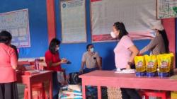 Warga Minahasa Serbu Minyak Goreng dan Gula di Pasar Murah Natal