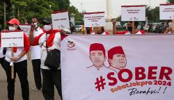 Aksi Dukung Jokowi 3 Periode, Berpasangan dengan Prabowo Calon Wakil Presiden