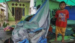 Melihat Kondisi Ribuan Pengungsi Banjir Sintang Kalbar
