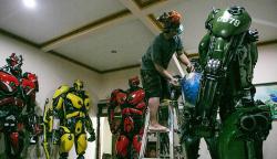 Warga Bantul Buat Robot dari Limbah Otomtif, Dijual ke Jerman hingga Rp85 Juta