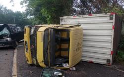 Kecelakaan Mobil Boks Vs Gran Max di Jalinsum Way Kanan, 1 Orang Tewas<