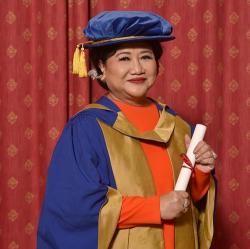 Pendiri London School of Public Relations Raih Gelar Doktor Kehormatan dari Coventry University Inggris