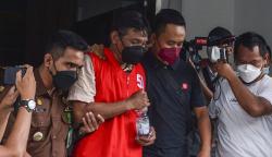 Korupsi Dana Retribusi Wisata Rp2,2 Miliar, Mantan Kades Panjalu Ciamis Ditahan<