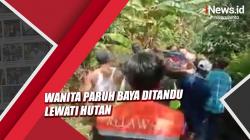 Heboh, Wanita Paruh Baya Ditandu Lewati Hutan Menuju Tempat Tinggal di Jember