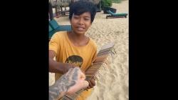 Jelang WSBK Mandalika, Pembalap Ini Bagikan Kisah Menyentuh saat Bertemu Bocah Penjual Gelang di Lombok