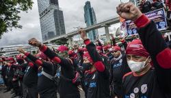 Ratusan Buruh Datangi Kantor Kemnaker, Tuntut Kenaikan Upah Minimum 10 Persen