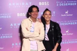 Adipati Dolken dan Della Dartyan Jalani Cinta Beda Agama di Akhirat: A Love Story