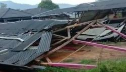 Diterjang Hujan Disertai Angin Kencang, Pasar Desa Gununghalu KBB Rata dengan Tanah<