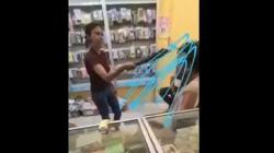 Viral Karyawati Pukul dan Ancam Pria Beristri dengan Parang Gegara Merasa Dilecehkan