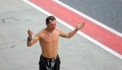 Intip Tubuh Seksi Juara Dunia Supersports saat Mandi Hujan di Sirkuit Mandalika