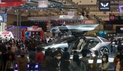 Hari Terakhir, Pengunjung Padati Pameran Otomotif GIIAS 2021