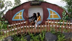 Objek Wisata Rumah Robbit di Gowa