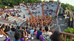 Pura Luhur Uluwatu, Tawarkan Keindahan Senja dan Pertunjukan Budaya