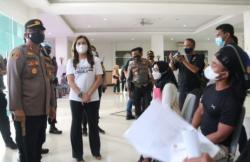 Percepat Herd Immunity, Polres Cirebon Kota-Perempuan Jenggala Gelar Vaksinasi Covid-19